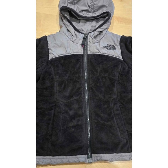 The North Face Girls Gray Black Reversible Fleece Hooded Jacket Size 6 - Picture 2 of 9